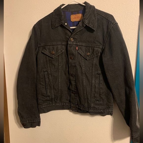 Levi's Other - Levi’s VINTAGE Medium Black Flannel Jean Jacket
